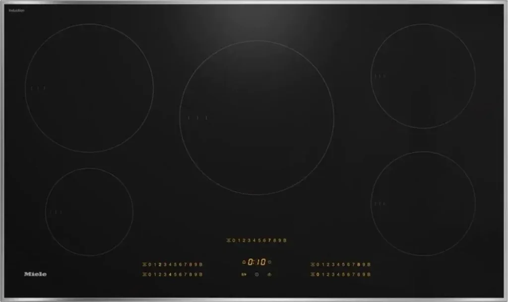 Product photo of the Miele KM 7740 FR, shown on its own without cookware.
