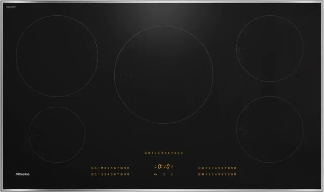 Product photo of the Miele KM 7740 FR, shown on its own without cookware.